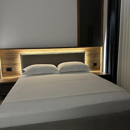 Gael Luxury Apartment Berat Eksteriør billede